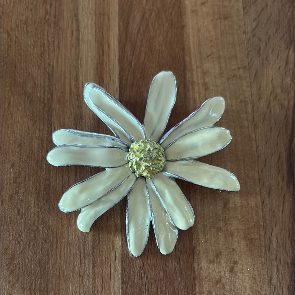 Cream and Yellow Flower Brooch